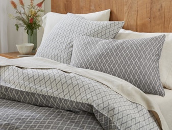 How Often to Replace Pillows and Bedding